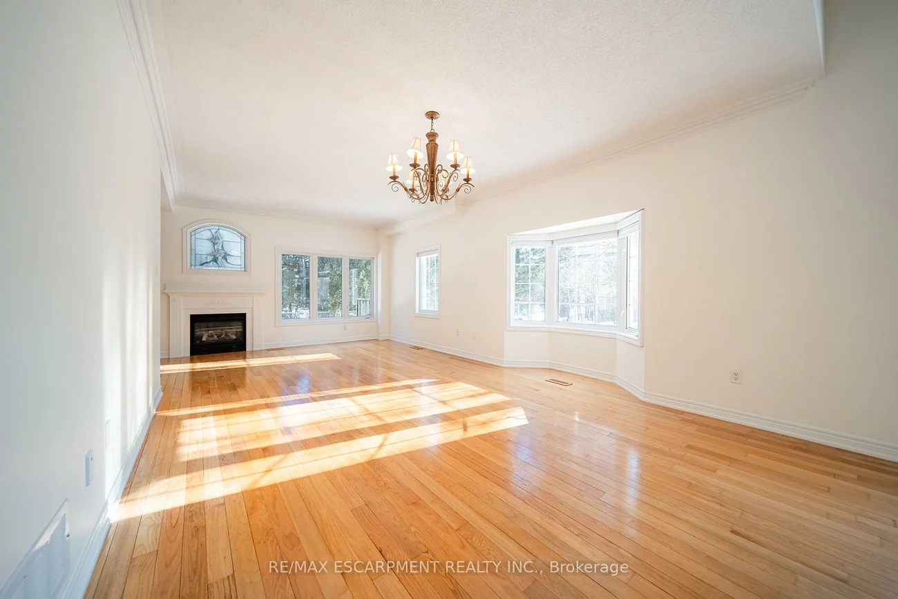 1050, Grand, 1005 - FA Falgarwood, Oakville