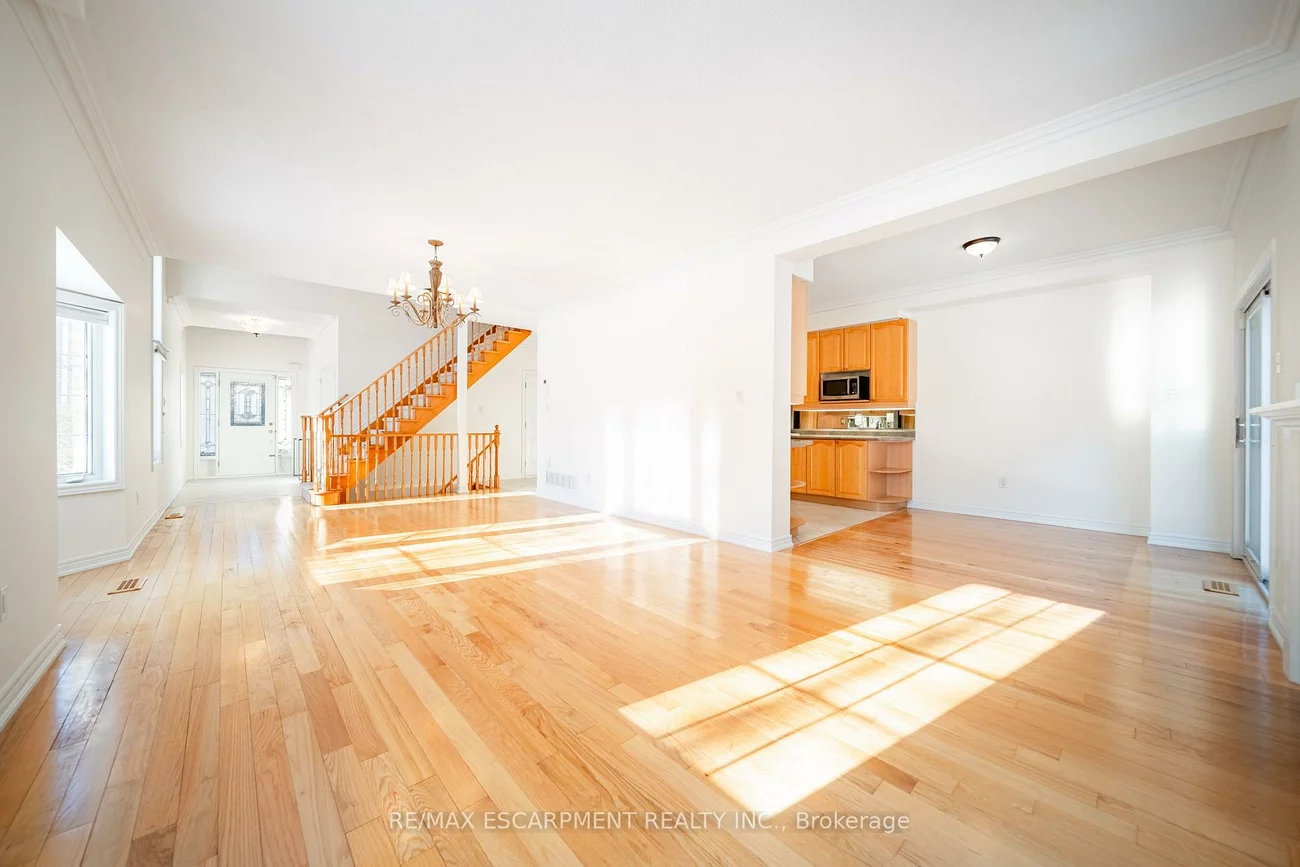 1050, Grand, 1005 - FA Falgarwood, Oakville