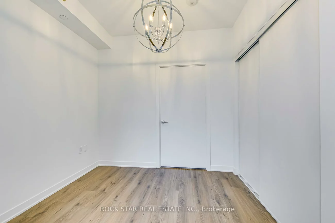 395, Dundas, 1008 - GO Glenorchy, Oakville