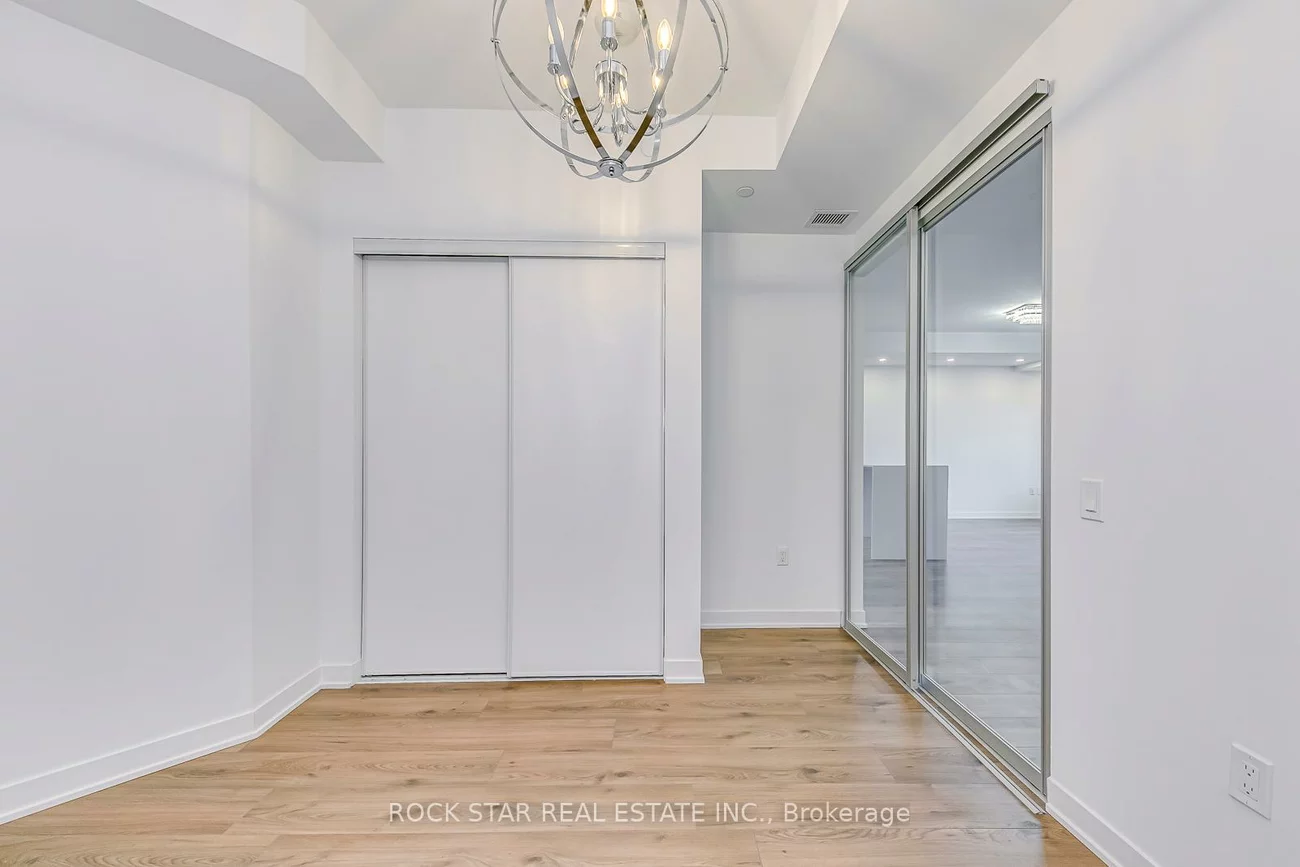 395, Dundas, 1008 - GO Glenorchy, Oakville