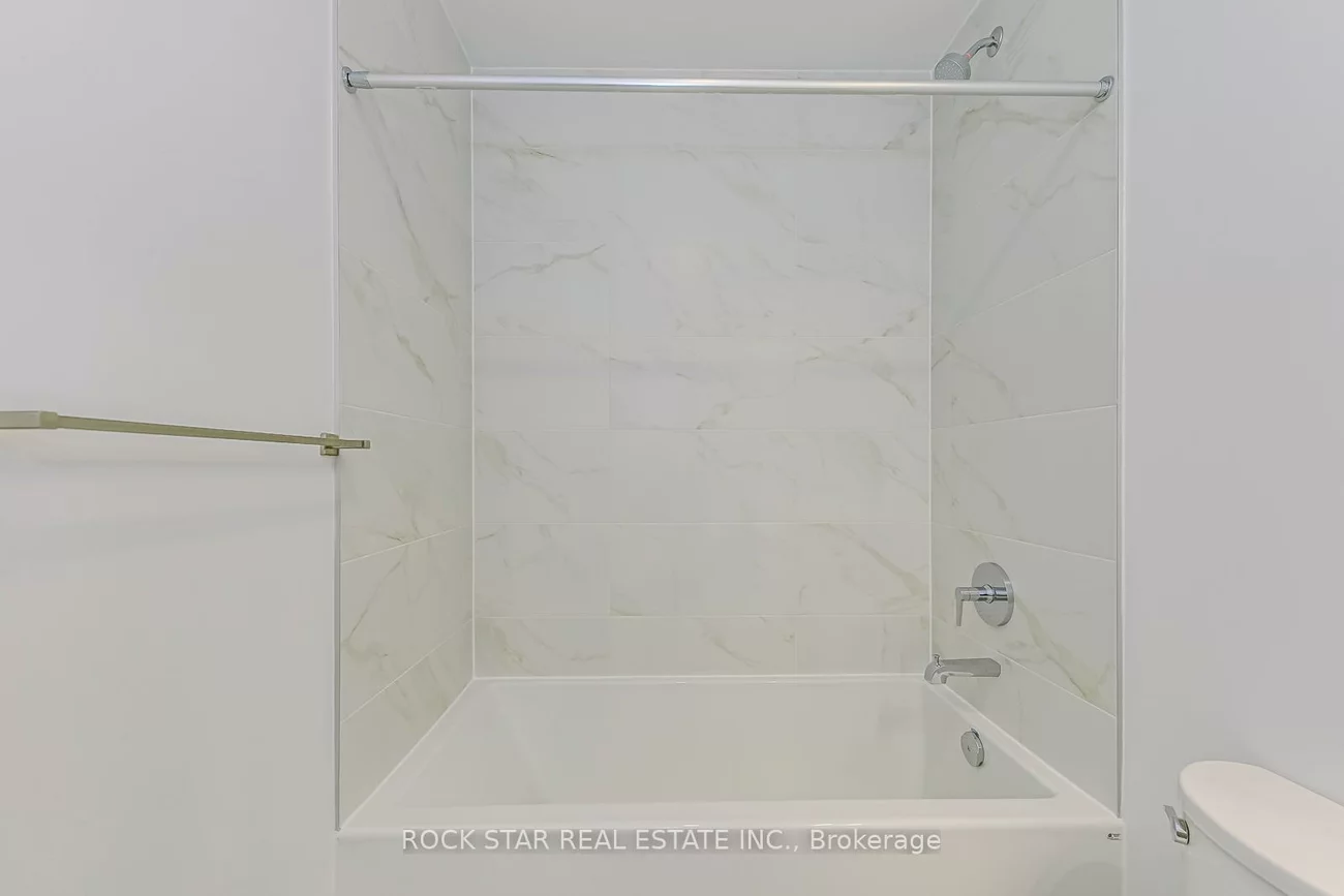 395, Dundas, 1008 - GO Glenorchy, Oakville