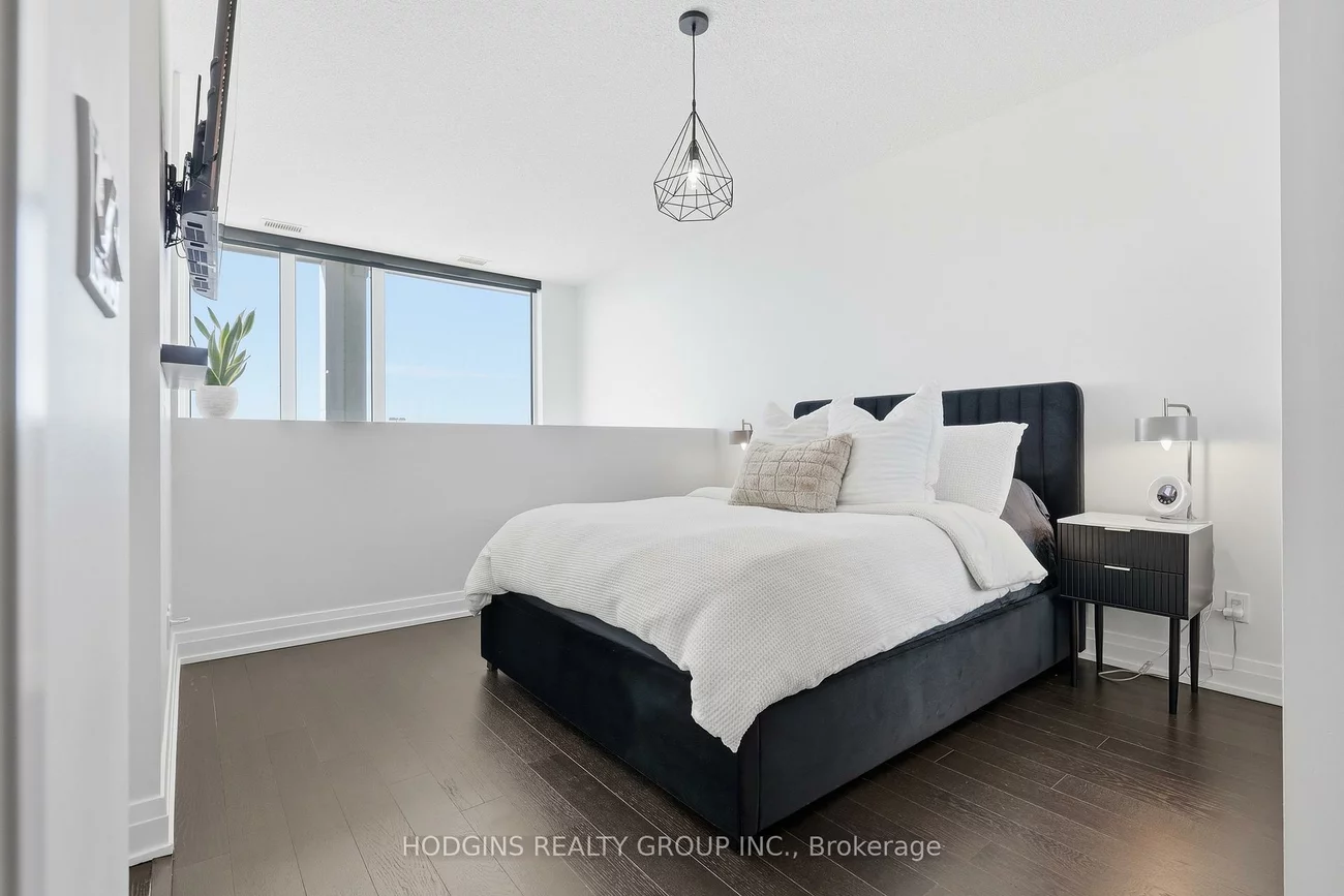 65, Speers, 1002 - CO Central, Oakville