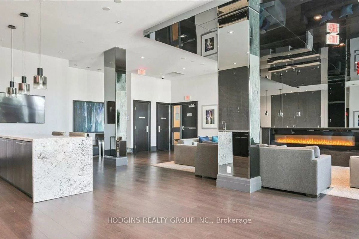 65, Speers, 1002 - CO Central, Oakville