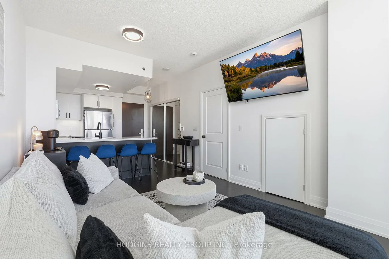 65, Speers, 1002 - CO Central, Oakville