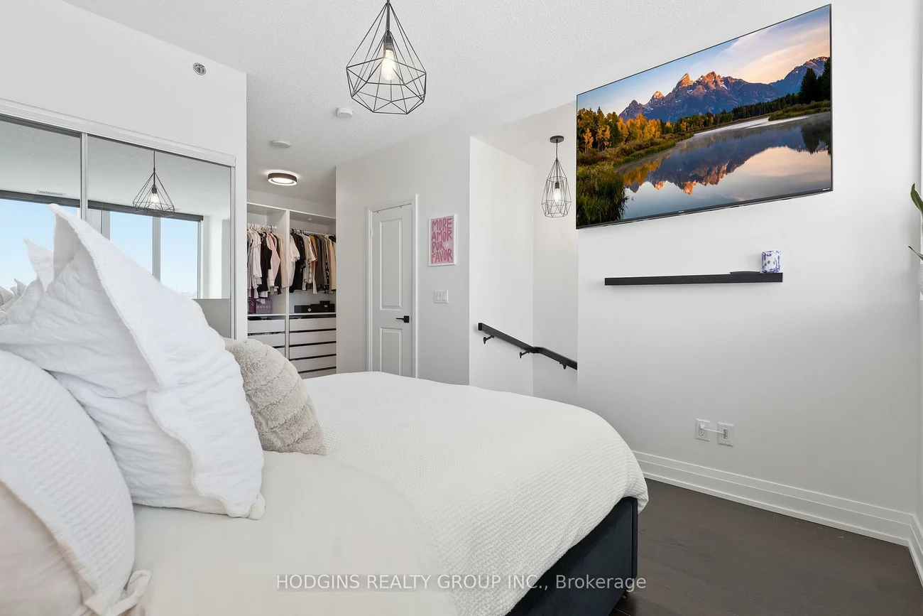 65, Speers, 1002 - CO Central, Oakville