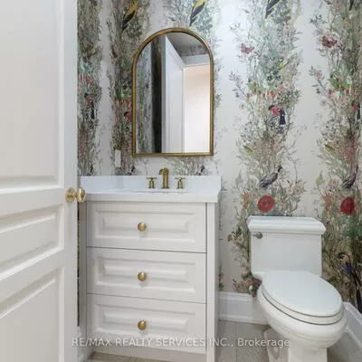 111, Forsythe, 1002 - CO Central, Oakville