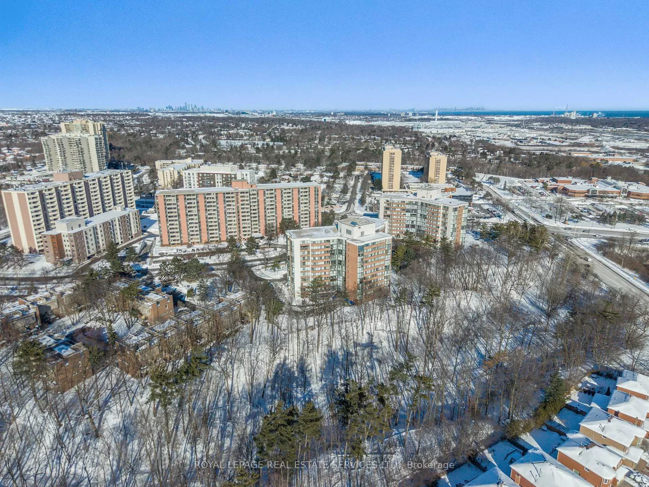 1240, Marlborough, 1003 - CP College Park, Oakville