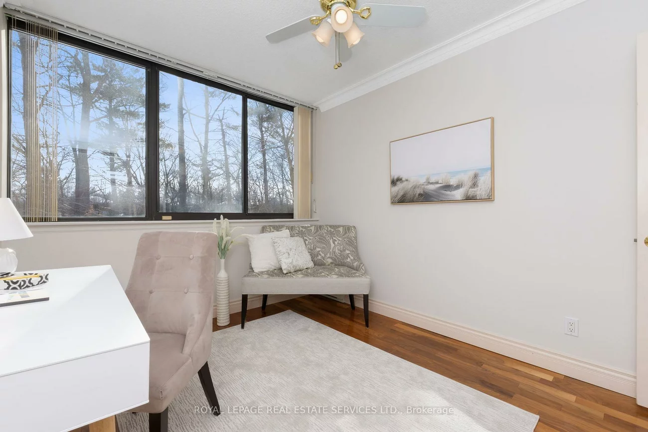 1240, Marlborough, 1003 - CP College Park, Oakville