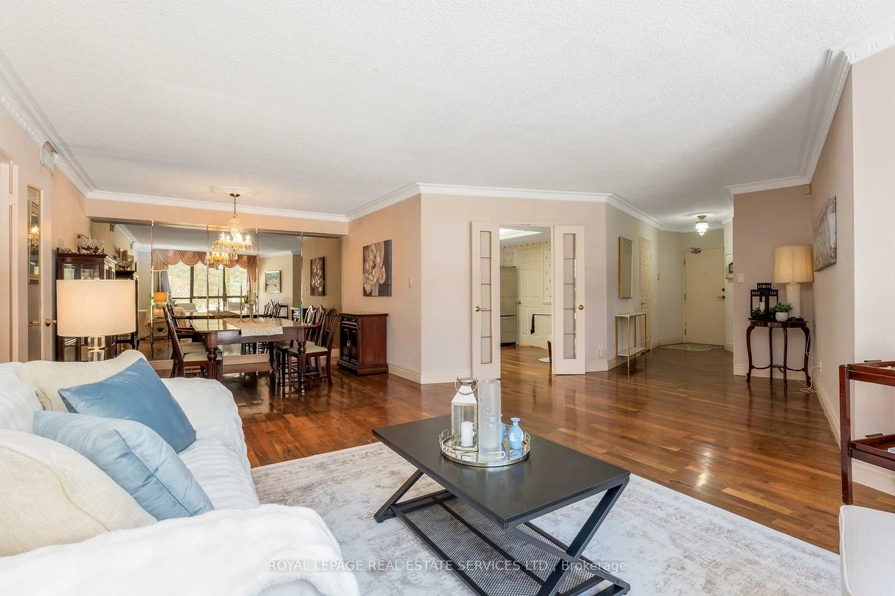 1240, Marlborough, 1003 - CP College Park, Oakville