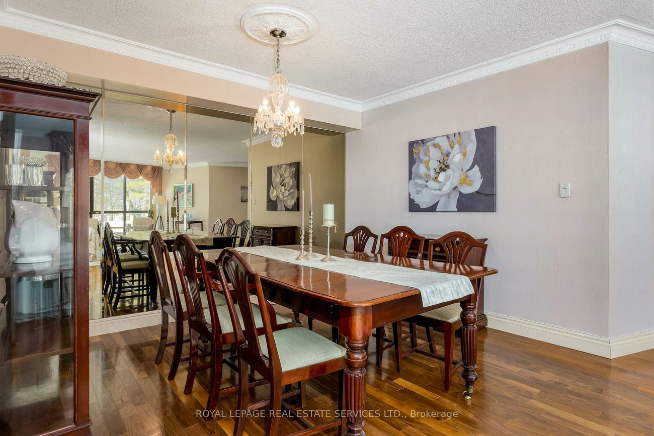 1240, Marlborough, 1003 - CP College Park, Oakville