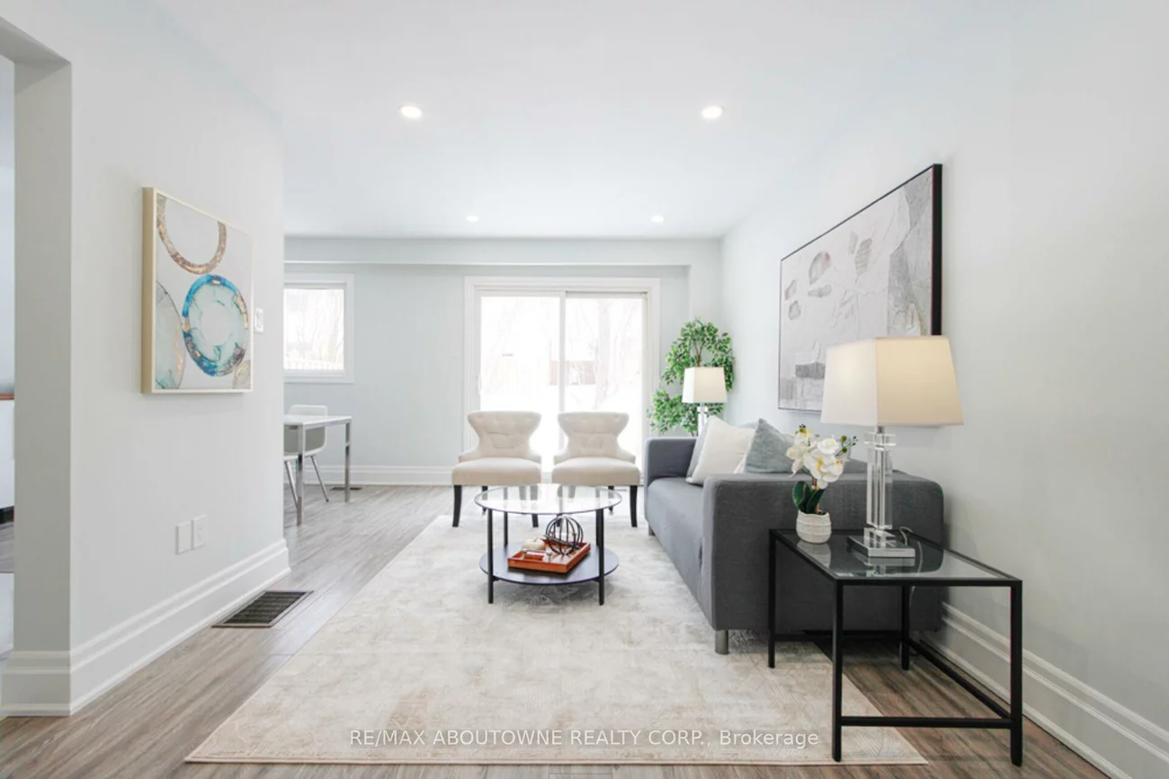 1532, Lancaster, 1005 - FA Falgarwood, Oakville