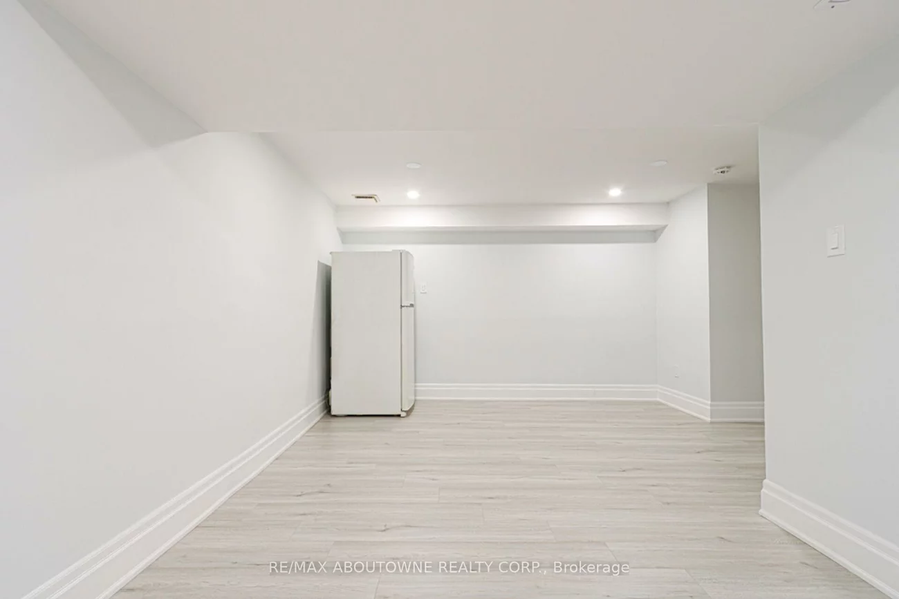 1532, Lancaster, 1005 - FA Falgarwood, Oakville