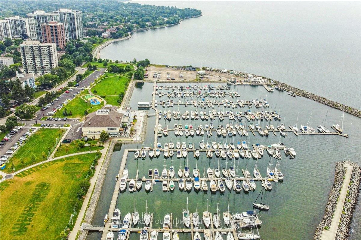 2378, Marine, 1001 - BR Bronte, Oakville