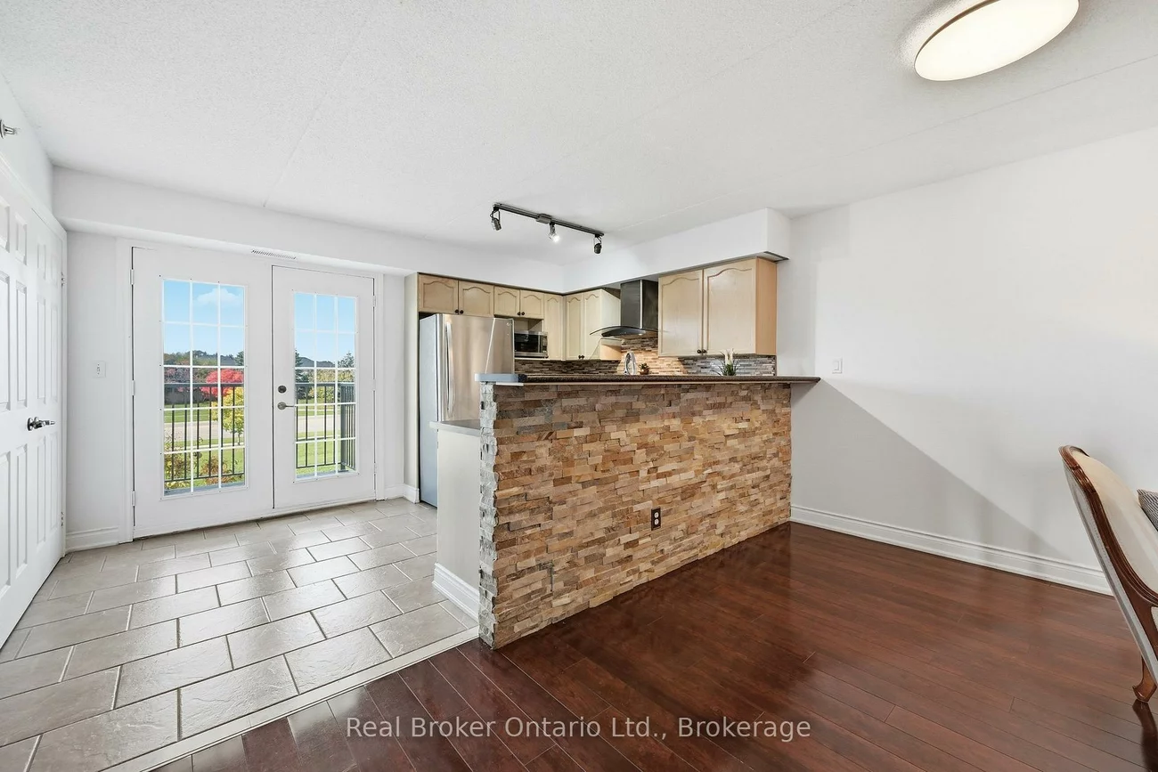 1480, Bishops, 1007 - GA Glen Abbey, Oakville