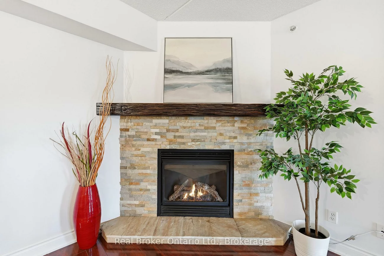 1480, Bishops, 1007 - GA Glen Abbey, Oakville