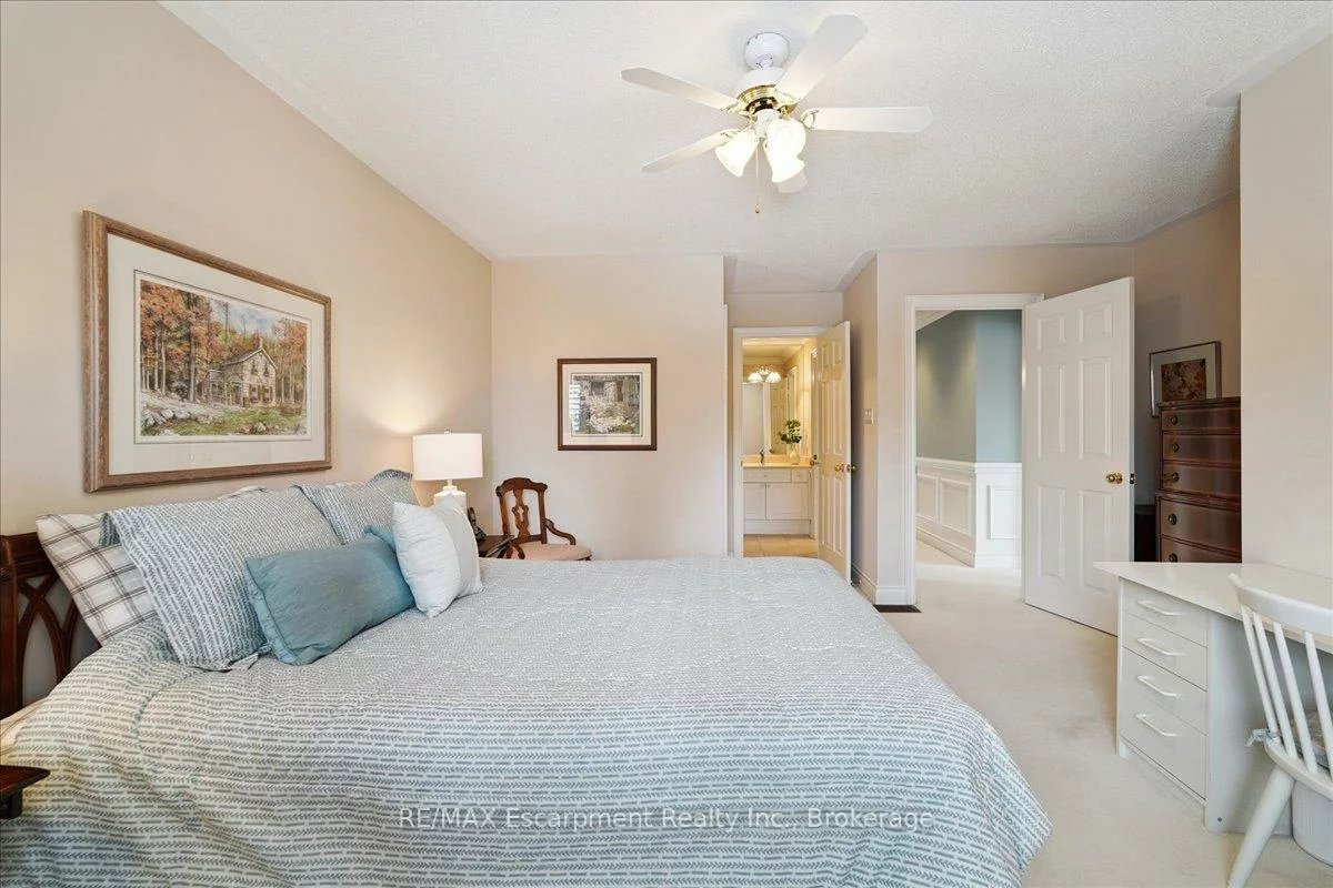 2303, Hill Ridge, 1022 - WT West Oak Trails, Oakville