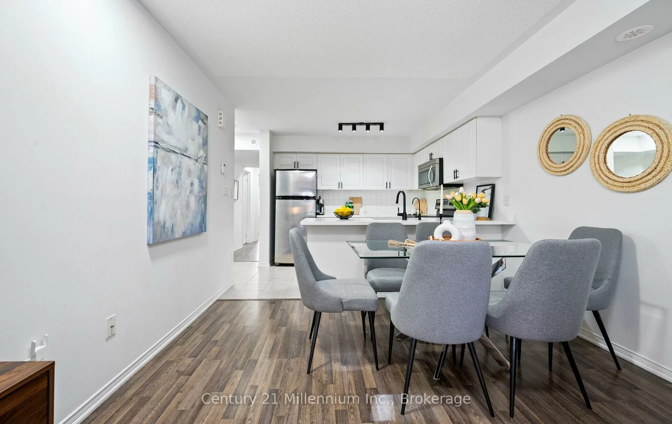 2460, Post, 1015 - RO River Oaks, Oakville