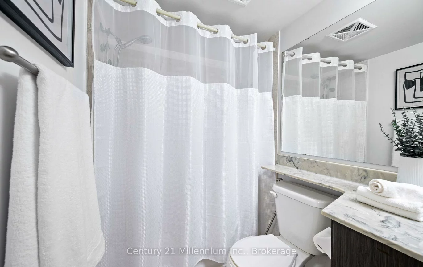 2460, Post, 1015 - RO River Oaks, Oakville