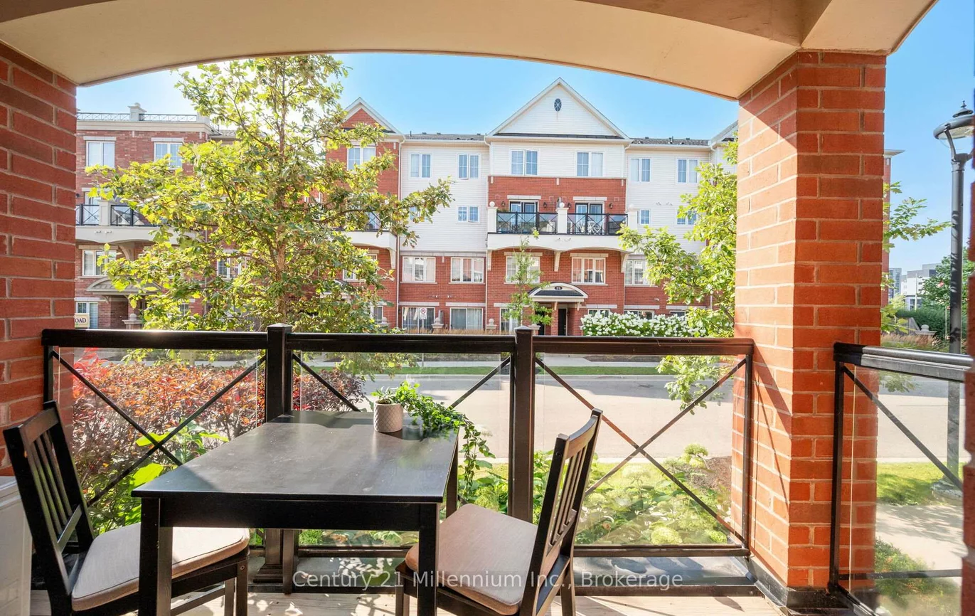 2460, Post, 1015 - RO River Oaks, Oakville