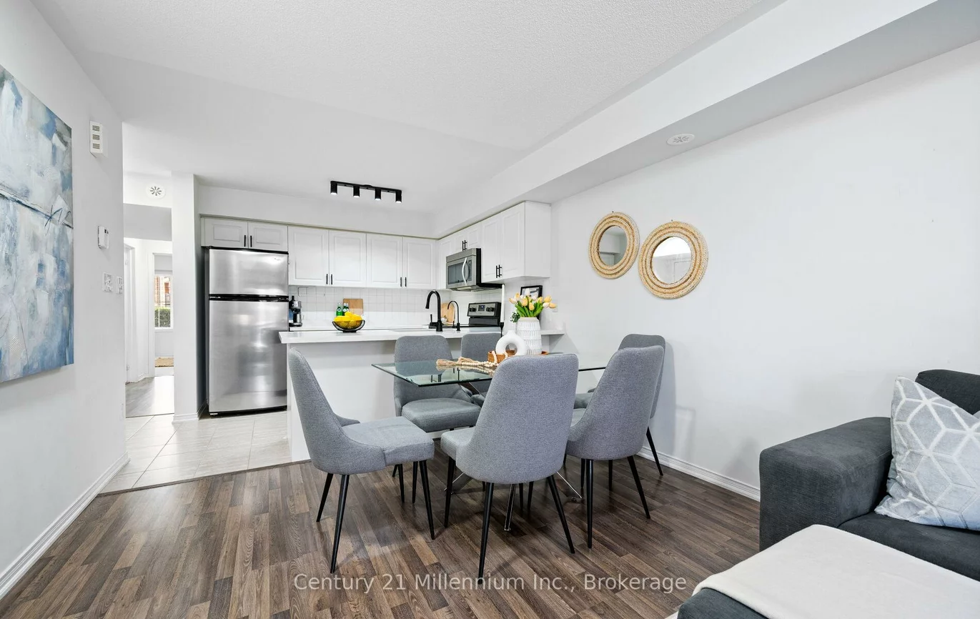 2460, Post, 1015 - RO River Oaks, Oakville