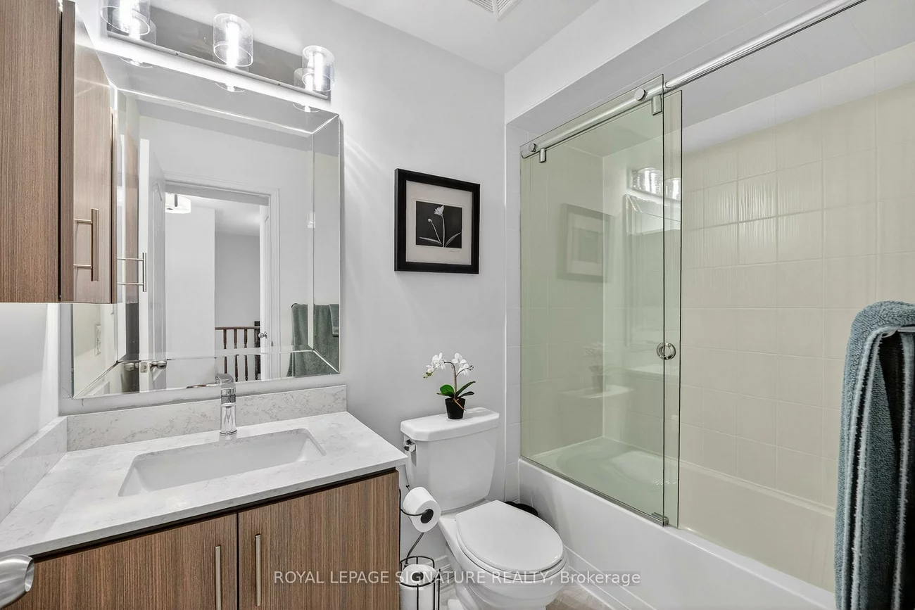 2508, Post, 1015 - RO River Oaks, Oakville