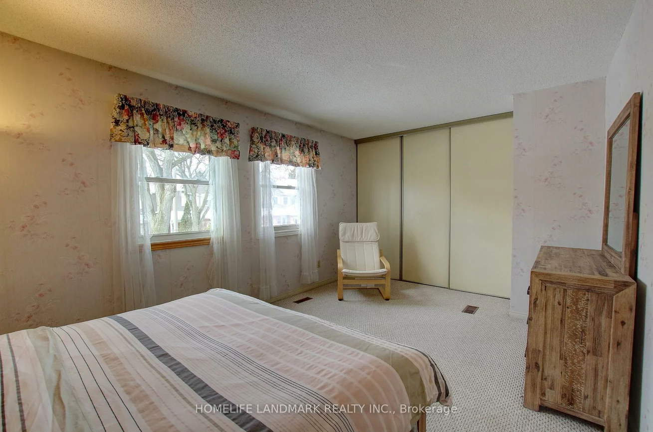 1214, Kirstie, 1003 - CP College Park, Oakville