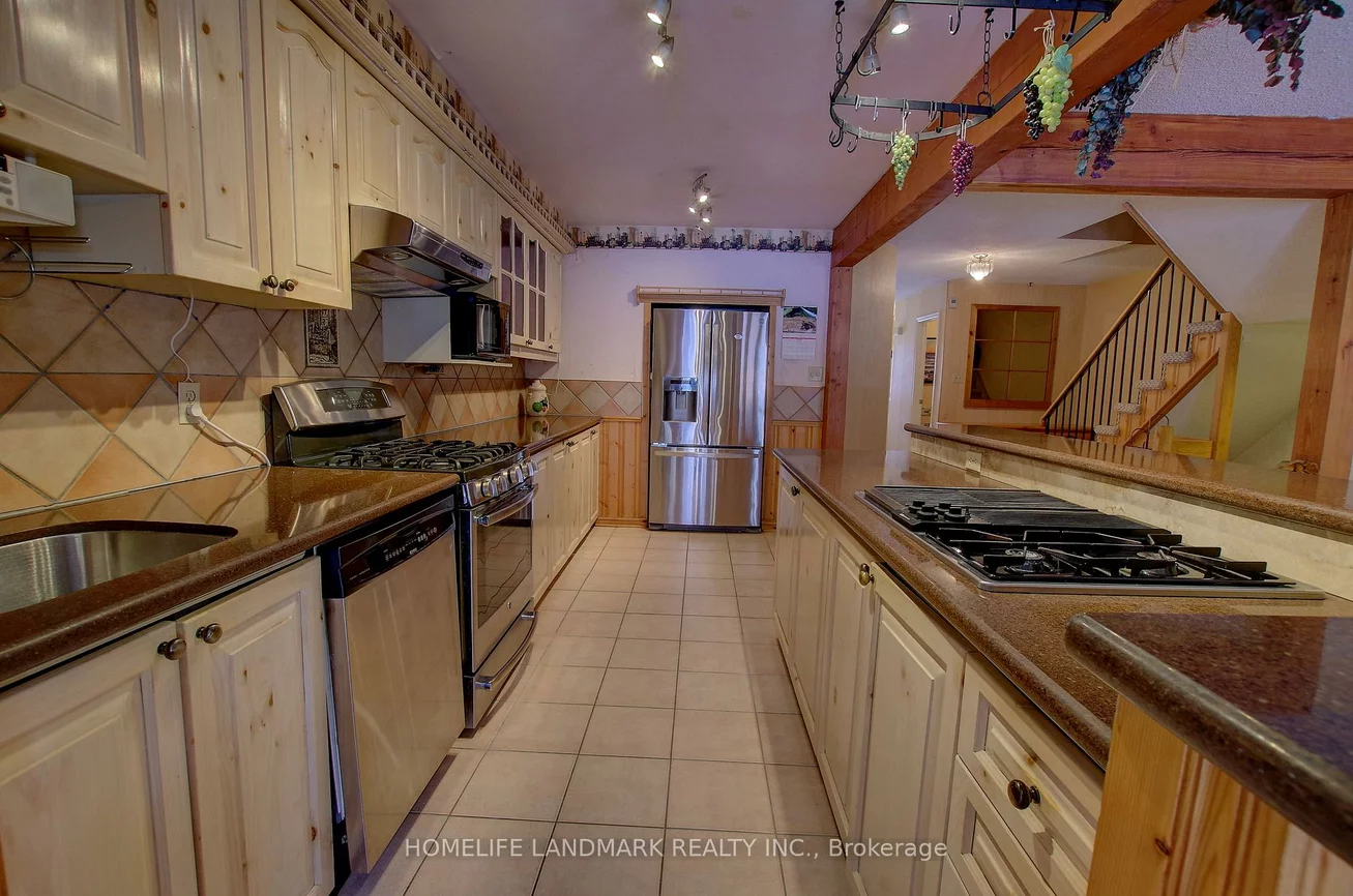 1214, Kirstie, 1003 - CP College Park, Oakville