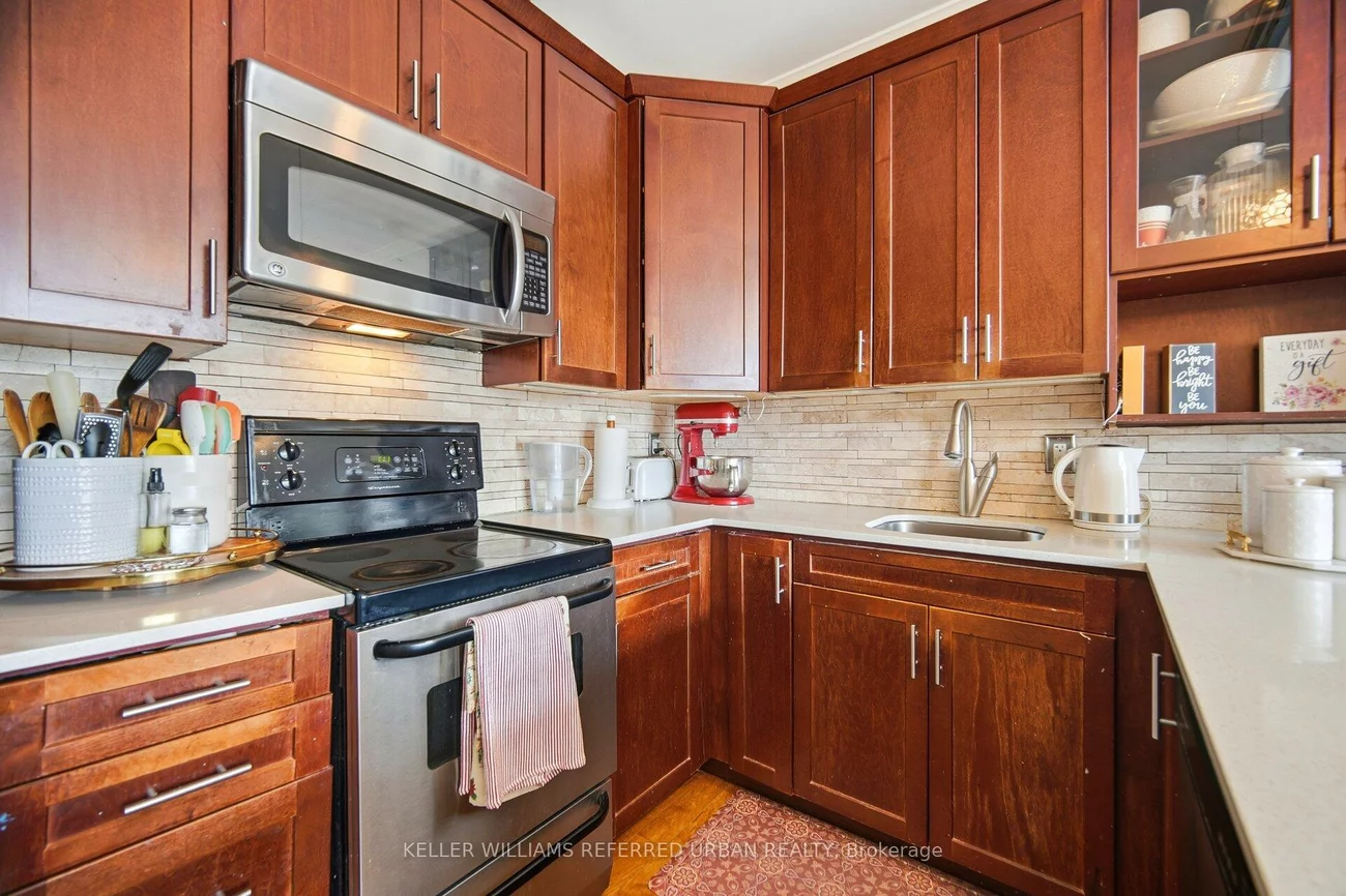 459, Kerr, 1002 - CO Central, Oakville