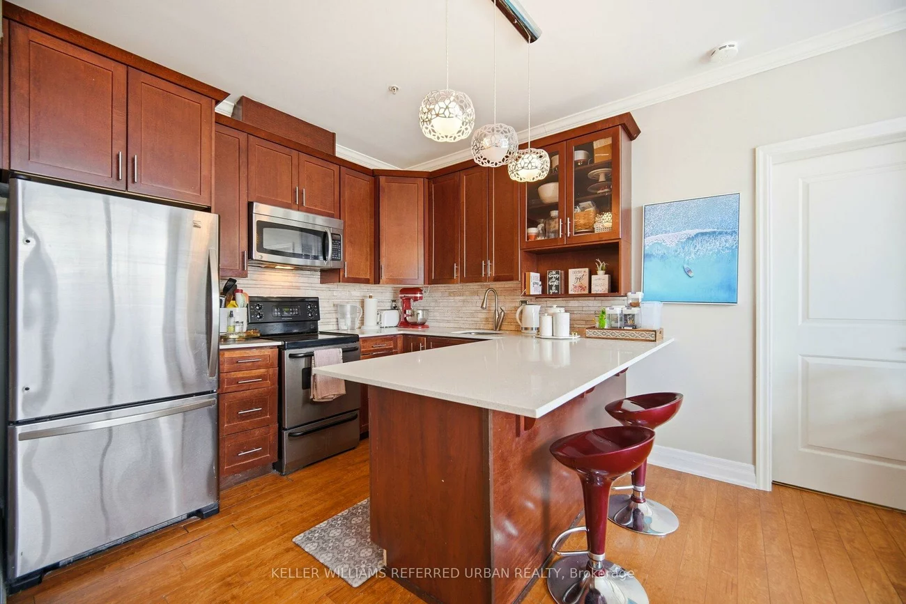 459, Kerr, 1002 - CO Central, Oakville