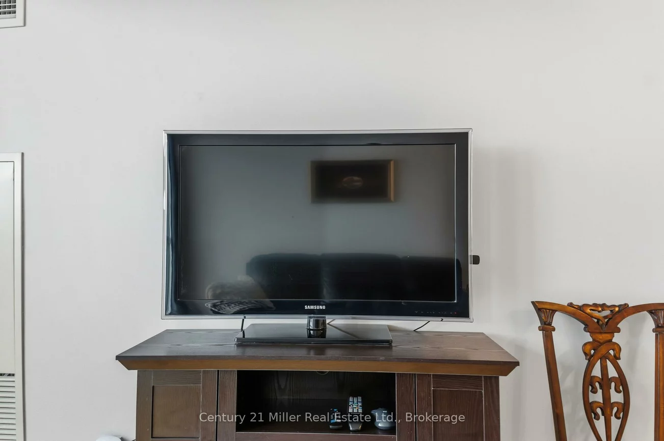 2325, Central Park, 1015 - RO River Oaks, Oakville