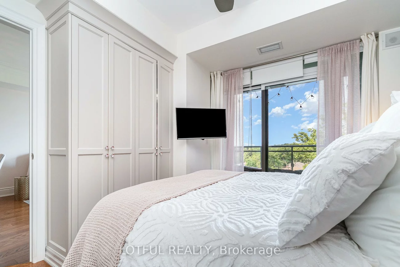 3500, Lakeshore, 1001 - BR Bronte, Oakville