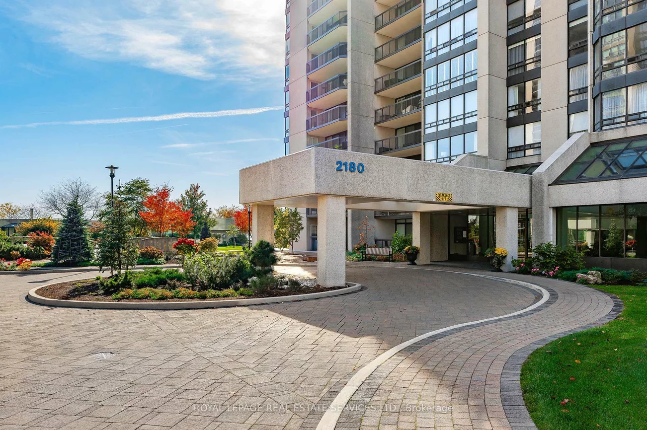 2180, Marine, 1001 - BR Bronte, Oakville