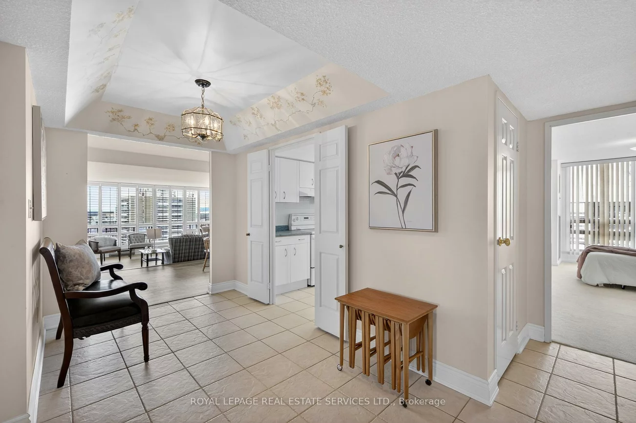 2180, Marine, 1001 - BR Bronte, Oakville