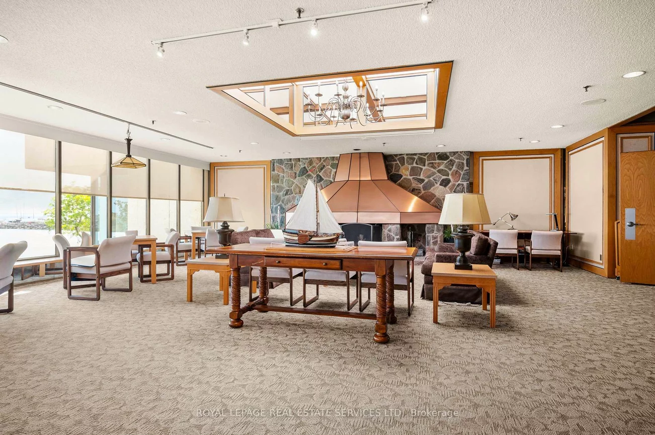 2180, Marine, 1001 - BR Bronte, Oakville