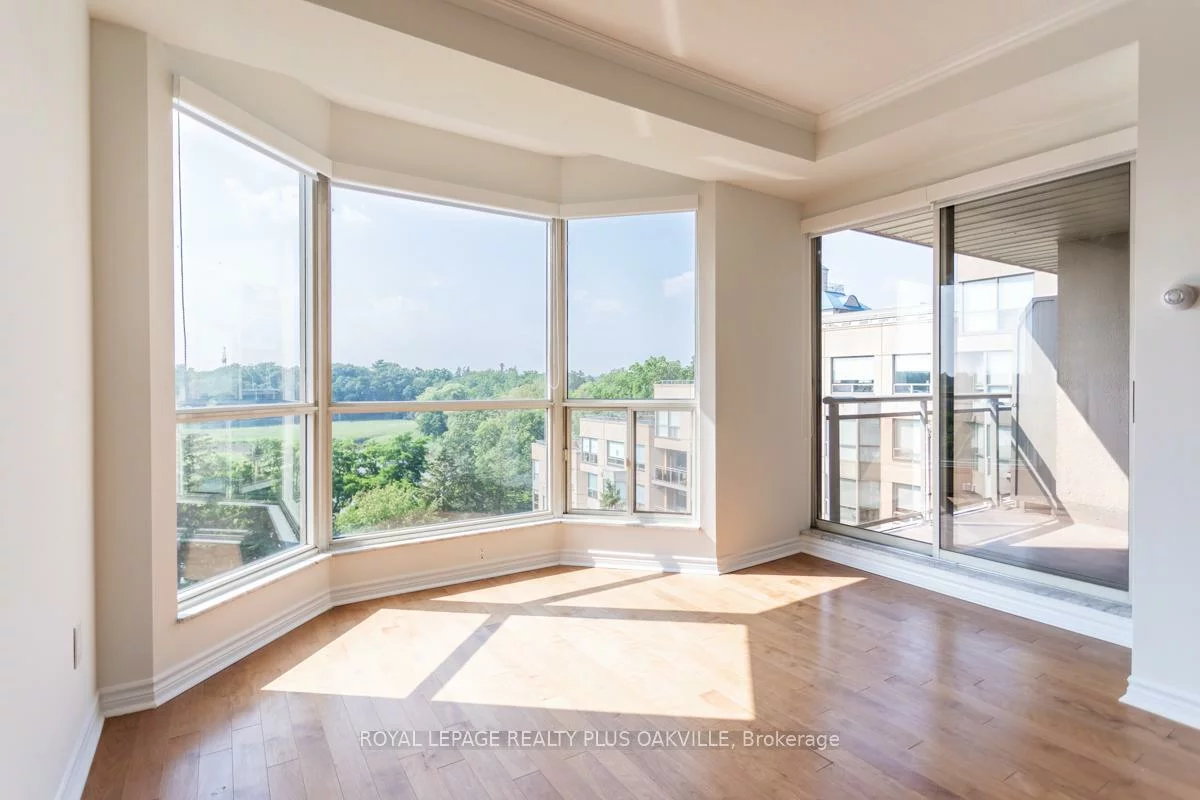 2511, Lakeshore, 1001 - BR Bronte, Oakville