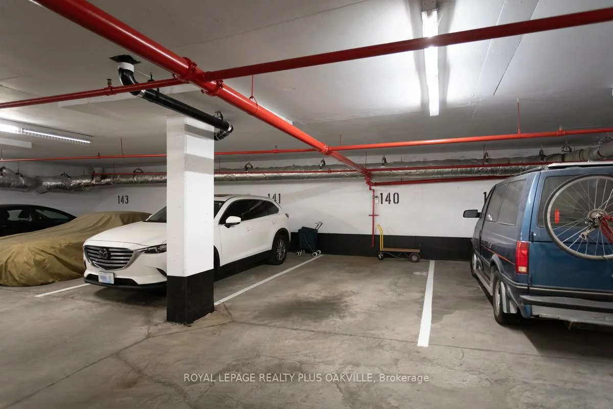 2511, Lakeshore, 1001 - BR Bronte, Oakville