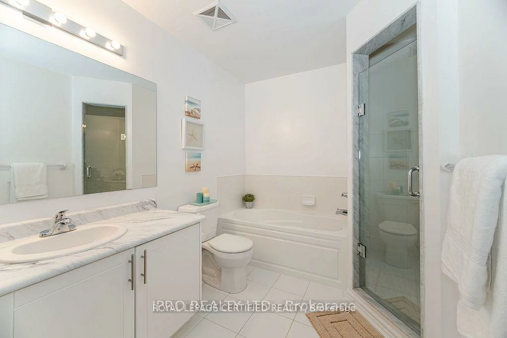 2420, Baronwood, 1019 - WM Westmount, Oakville