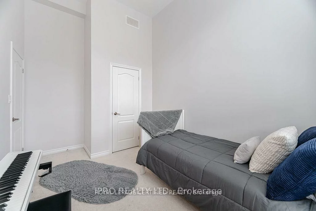 2420, Baronwood, 1019 - WM Westmount, Oakville