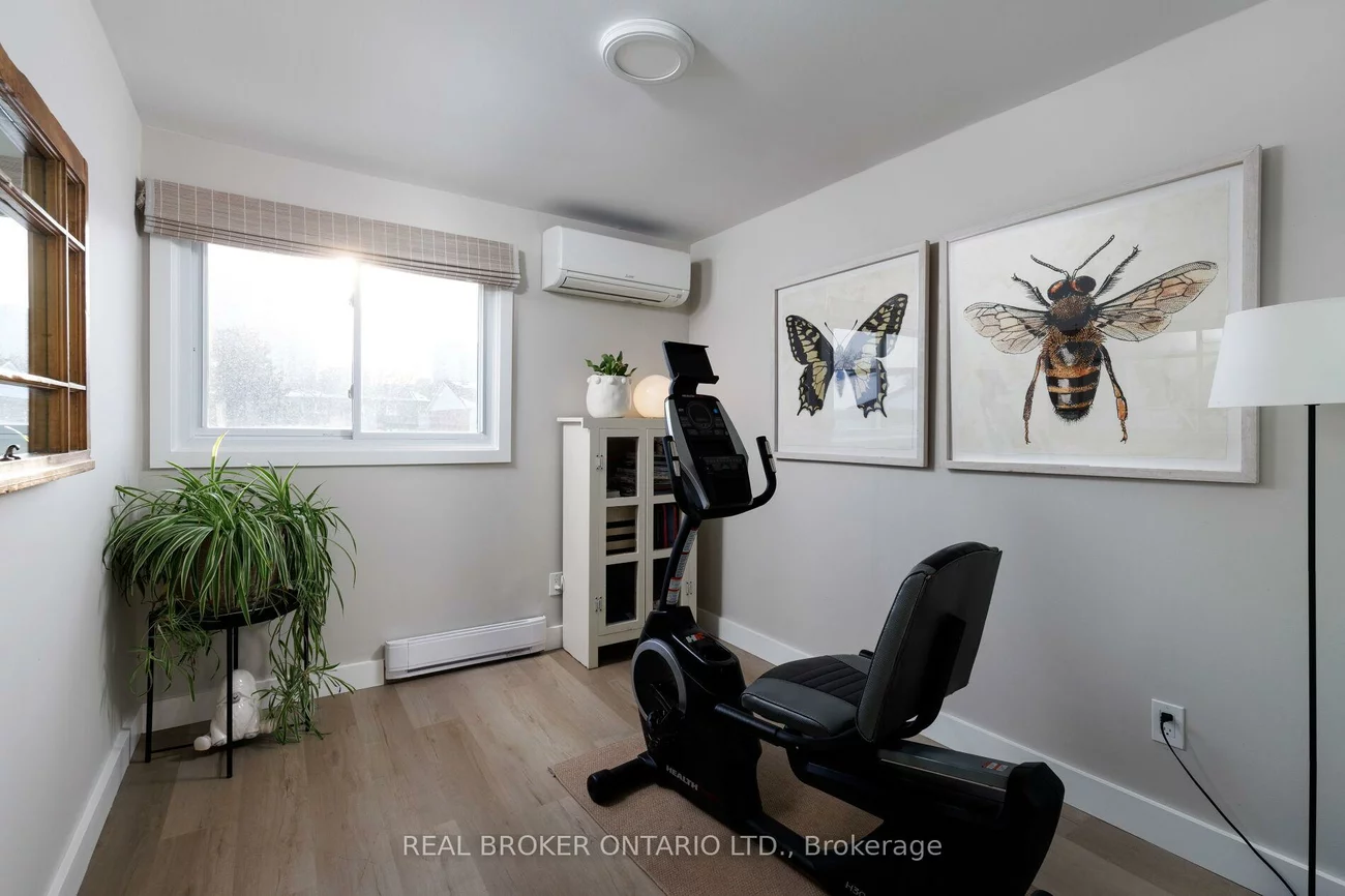 61, Sarah, 1001 - BR Bronte, Oakville