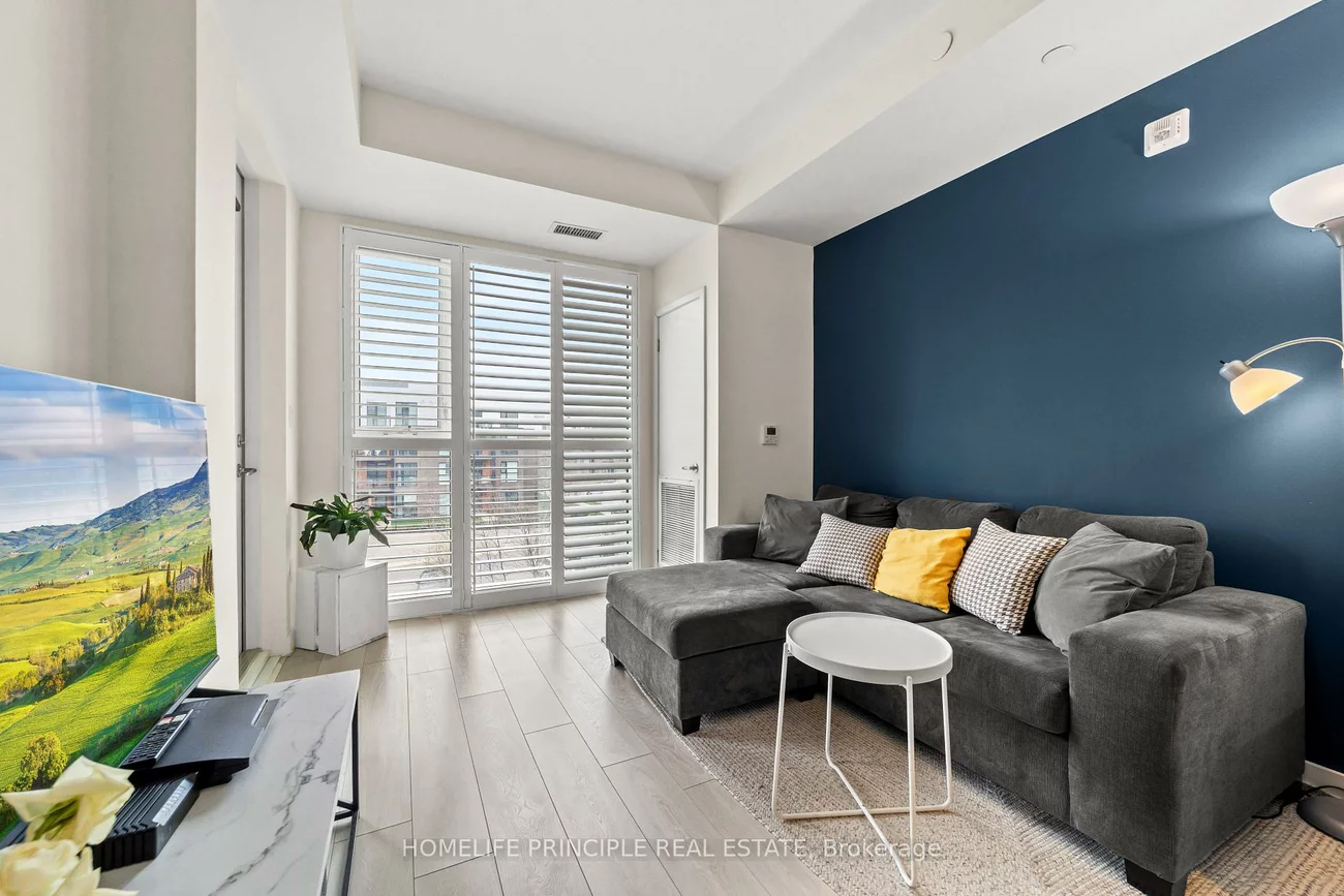 210, Sabina, 1008 - GO Glenorchy, Oakville