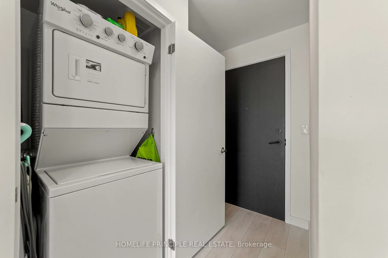 210, Sabina, 1008 - GO Glenorchy, Oakville