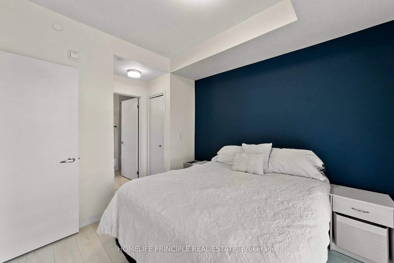 210, Sabina, 1008 - GO Glenorchy, Oakville