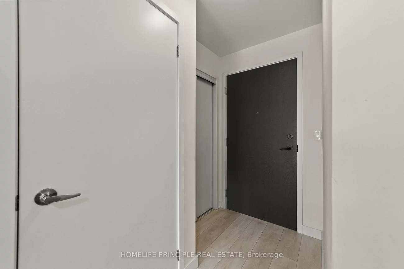 210, Sabina, 1008 - GO Glenorchy, Oakville