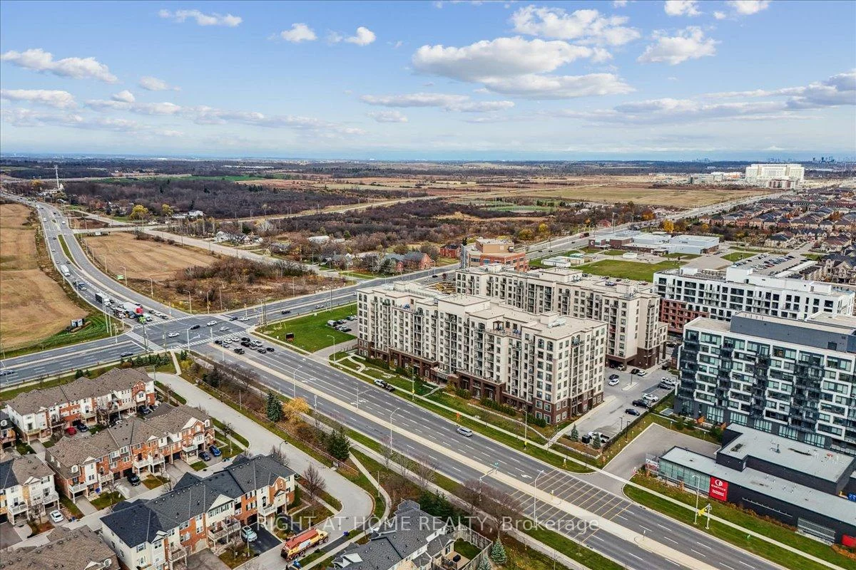 2490, Old Bronte, 1019 - WM Westmount, Oakville