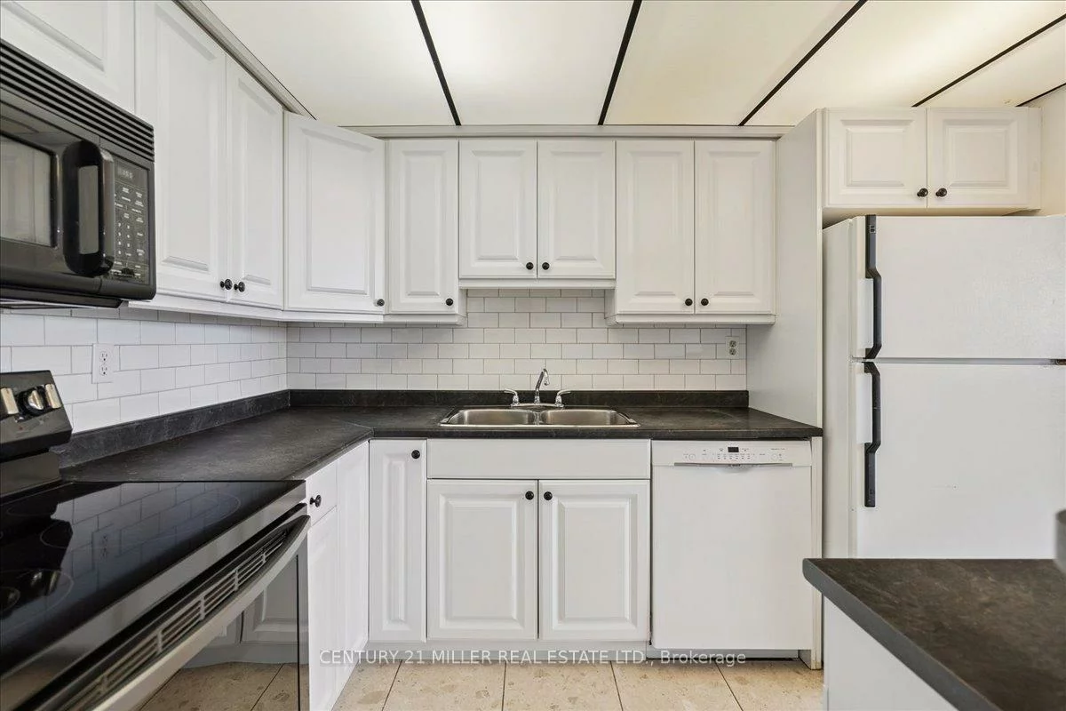 2263, Marine, 1001 - BR Bronte, Oakville