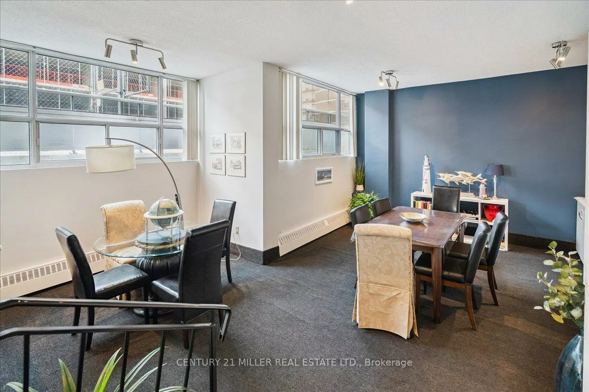 2263, Marine, 1001 - BR Bronte, Oakville