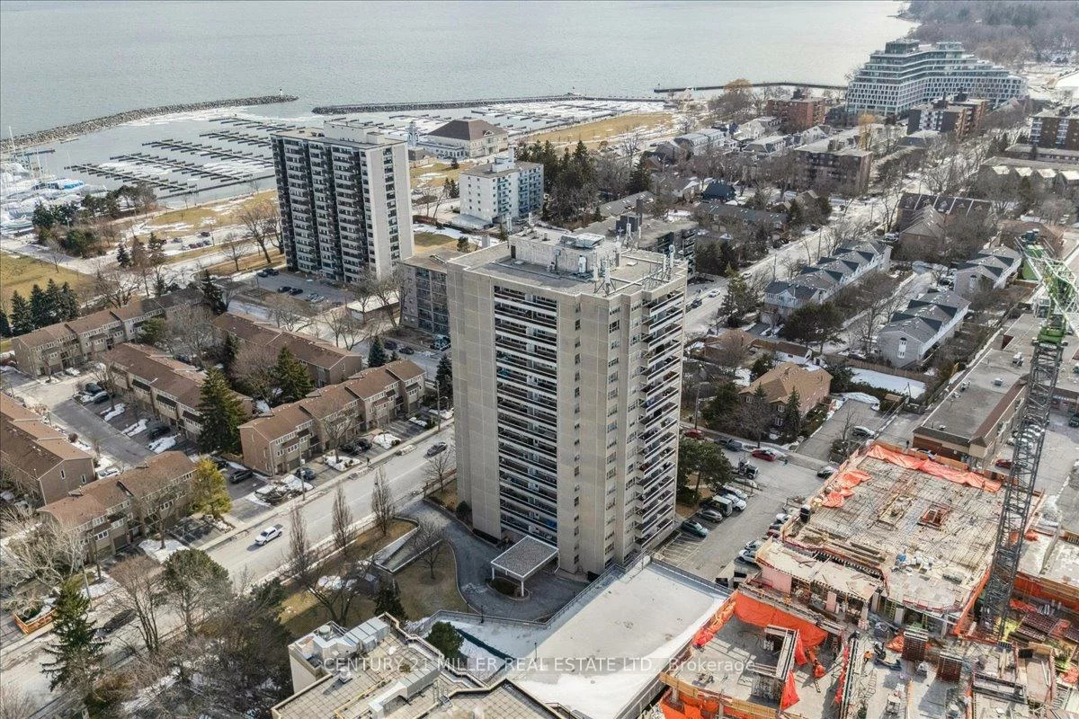 2263, Marine, 1001 - BR Bronte, Oakville