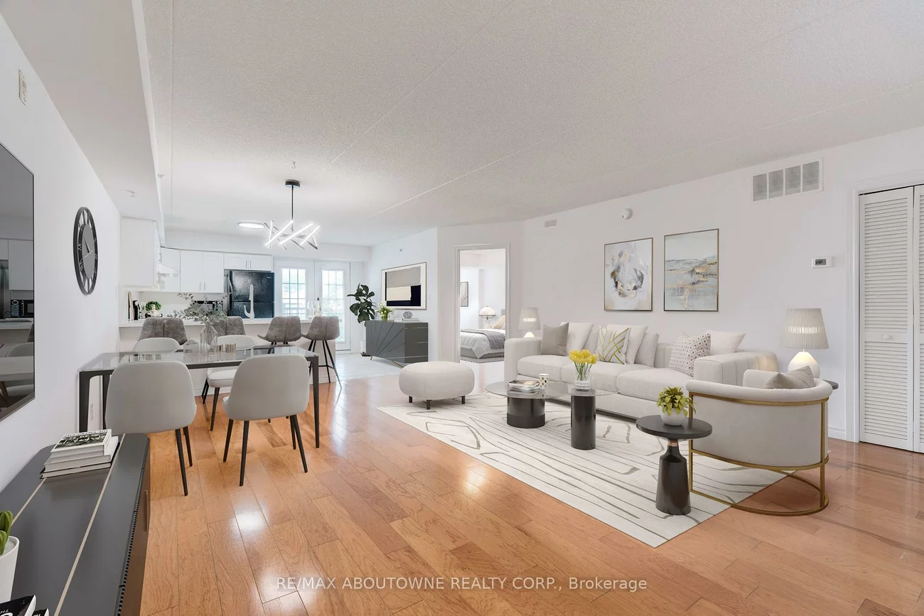 1460, Bishops, 1007 - GA Glen Abbey, Oakville