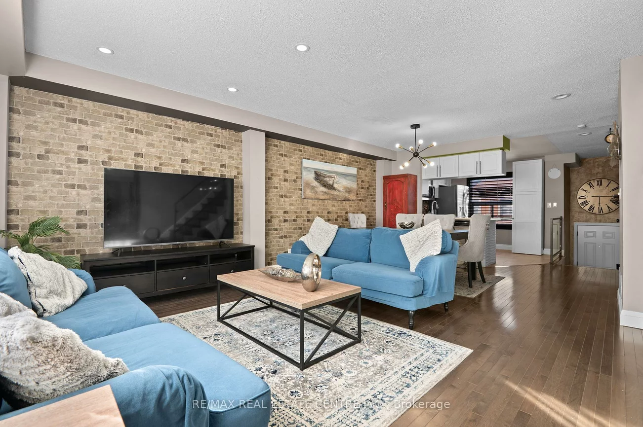 1570, Reeves, 1007 - GA Glen Abbey, Oakville