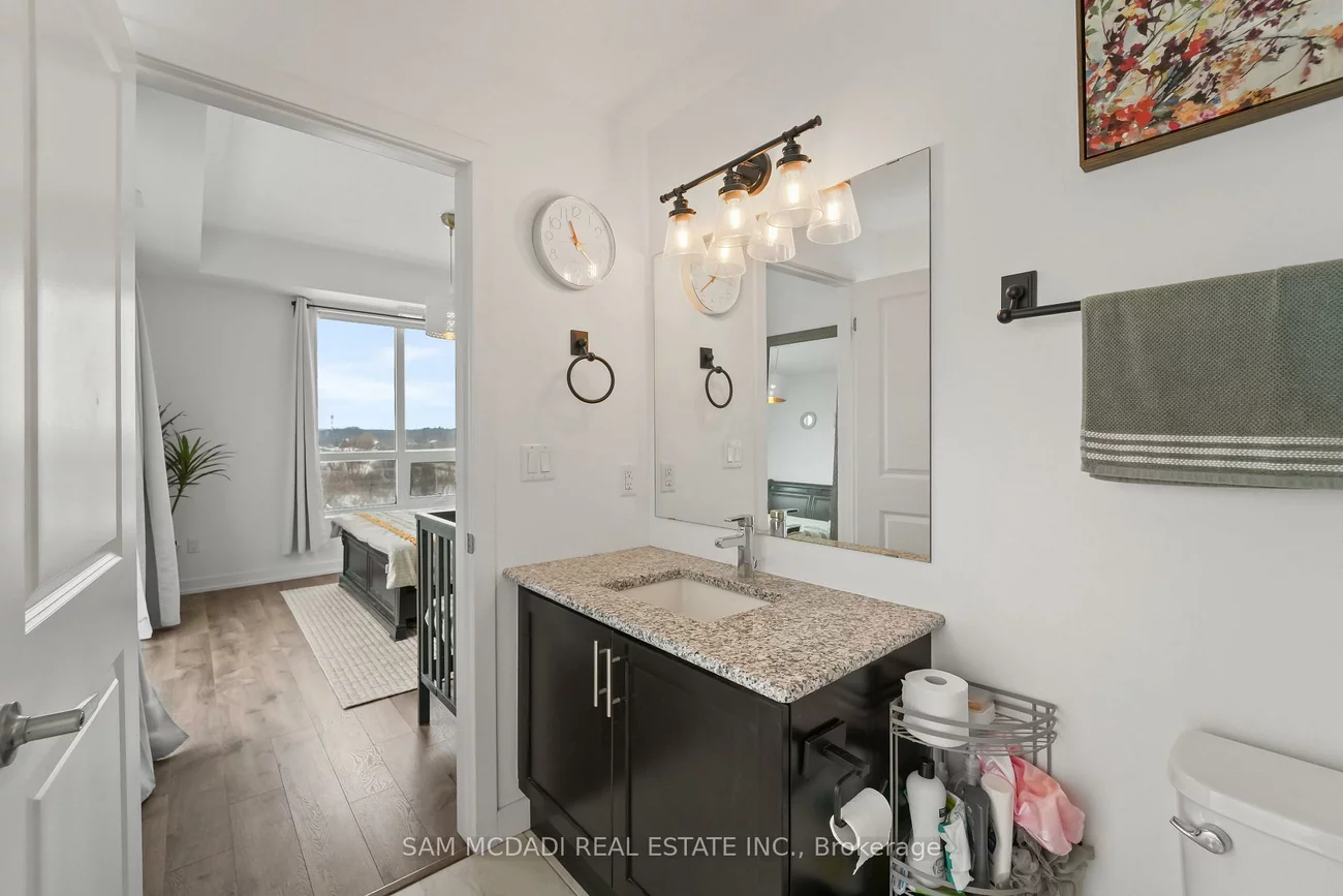 2490, Old Bronte, 1019 - WM Westmount, Oakville